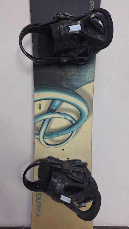 Burton Cruzer 139 cm Snowboard + Burton S  Bindings Winter Snow Adventure Fun