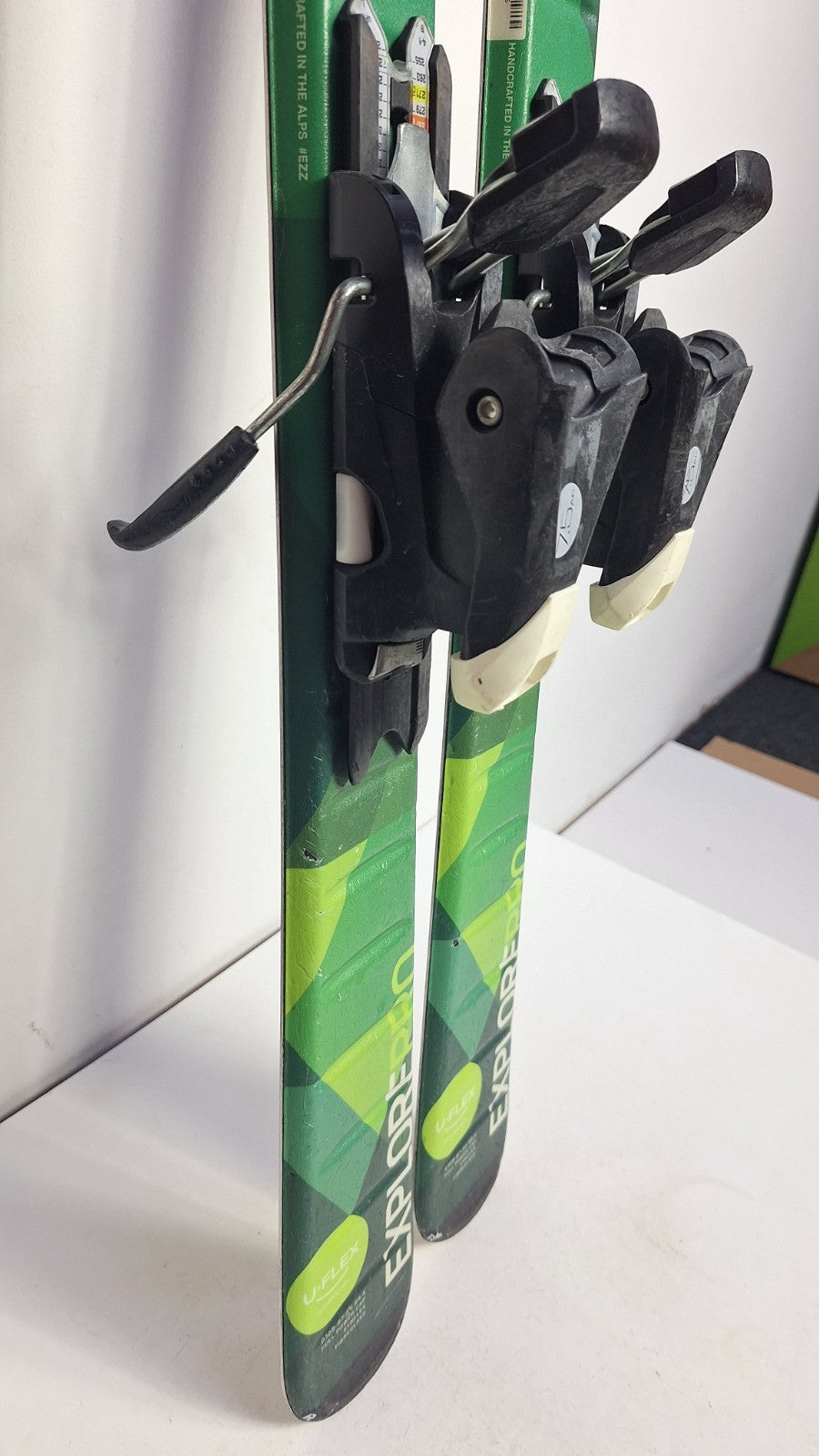 Elan Explore Pro 130 Ski + Elan 7.5 Bindings Winter Sport Fun