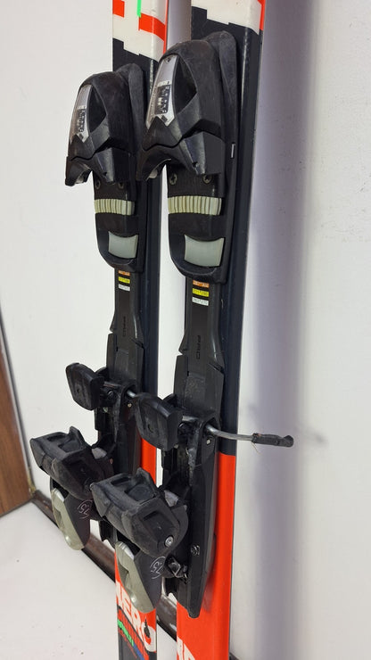 Ski Rossignol Hero J 150 cm + fixations Elan ESP 7.5 Plaisir hivernal Sports de neige