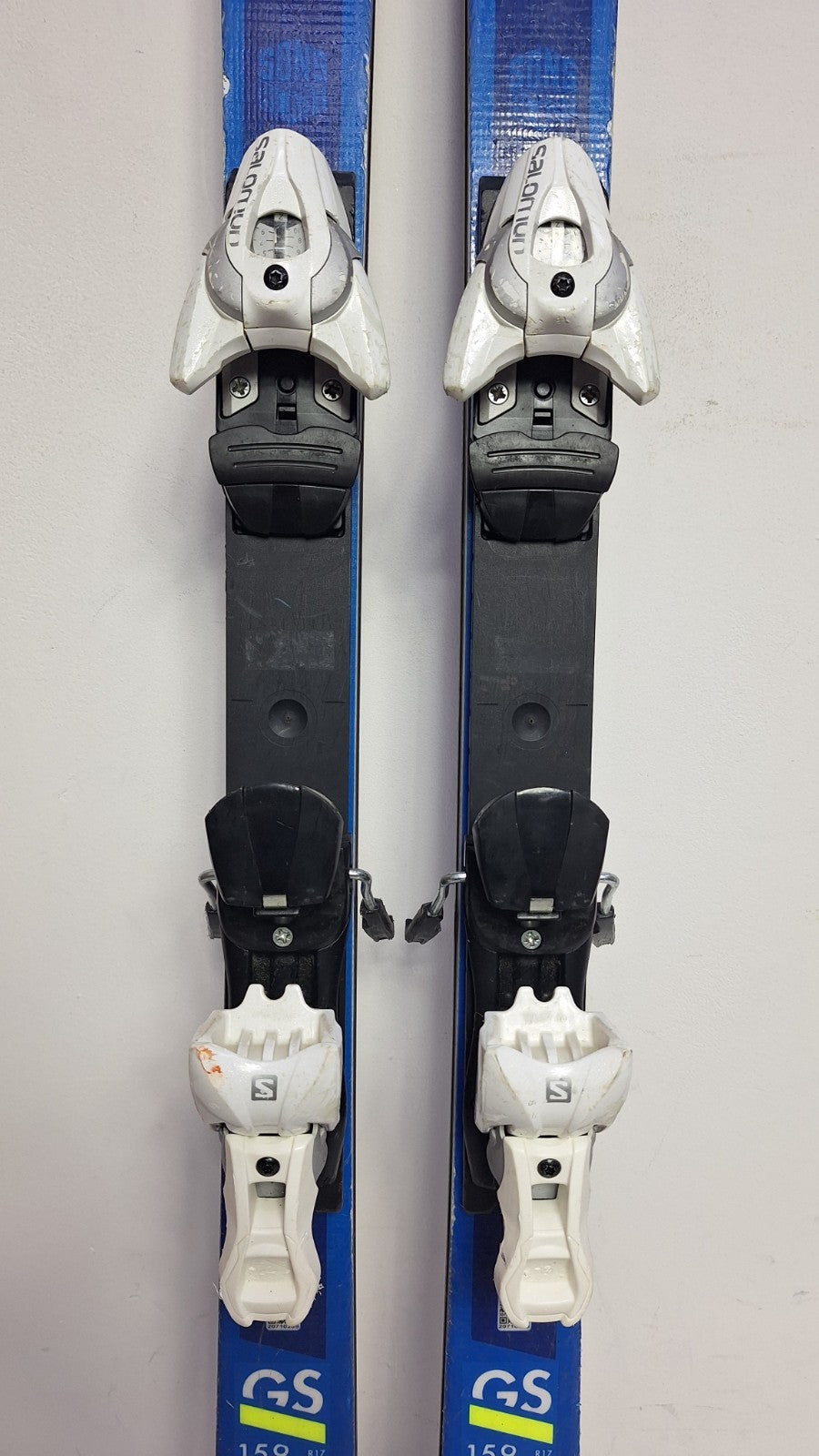 Salomon SRace GS 159 cm Ski + Salomon 10 Bindings Winter Sport Snow Fun