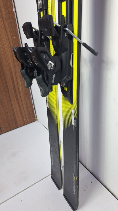 Elan Amphibio 84 Ti 182 cm Ski + Elan 12 Bindings Winter Sport