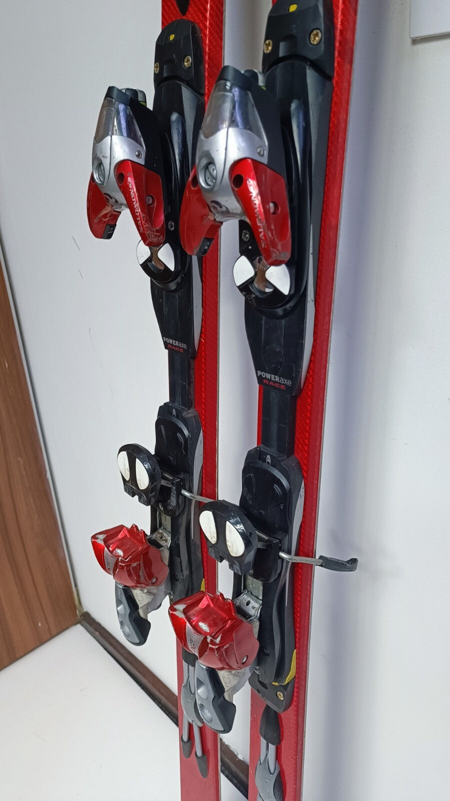 Ski Salomon Equipe 10 2V 188 cm + fixations Salomon 16 Sport d’hiver Aventure
