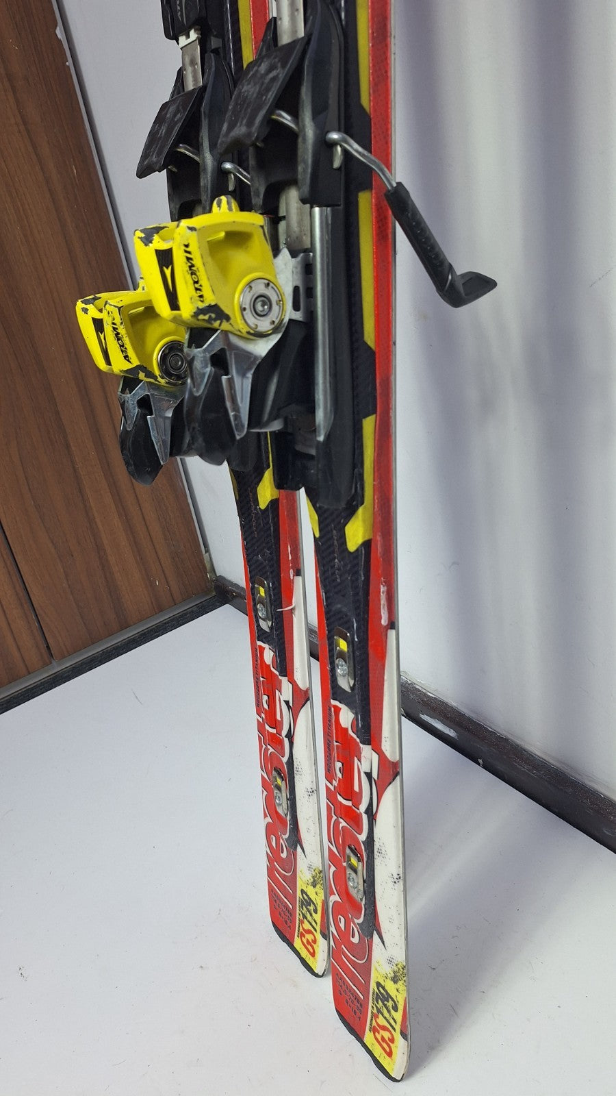 Atomic Redster GS 179 cm Ski + Atomic X12 Bindung Wintersport Spaß Schnee