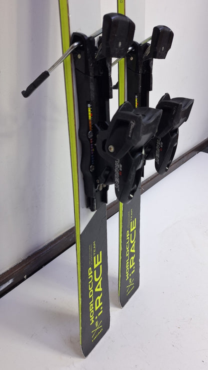 Sci HEAD i.Race Team 150 cm + attacchi Tyrolia SR 10 Sport invernali Divertimento sulla neve