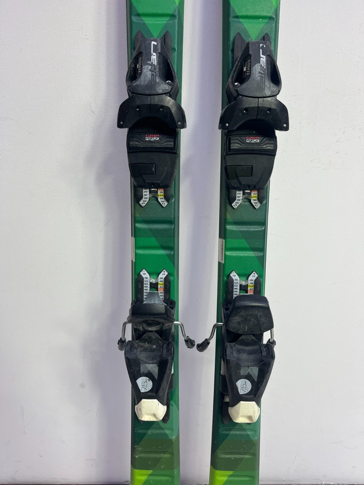 Elan Explore Pro QS 150  Ski + Elan 7.5 Bindings Winter Sport Fun Snow