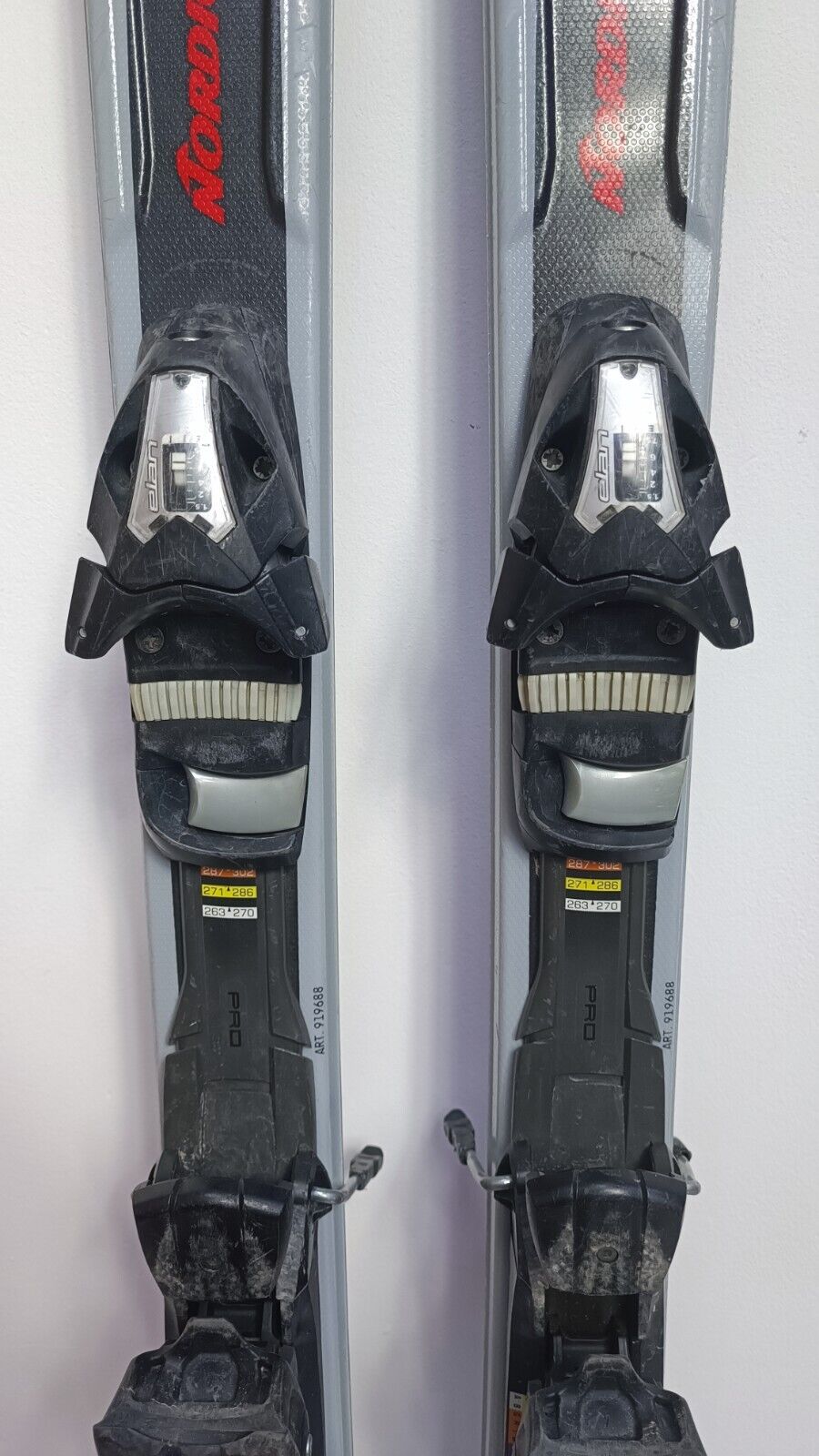 Sci Nordica GT EVO 152cm + attacchi Elan 7.5 Divertimento invernale Sport sulla neve