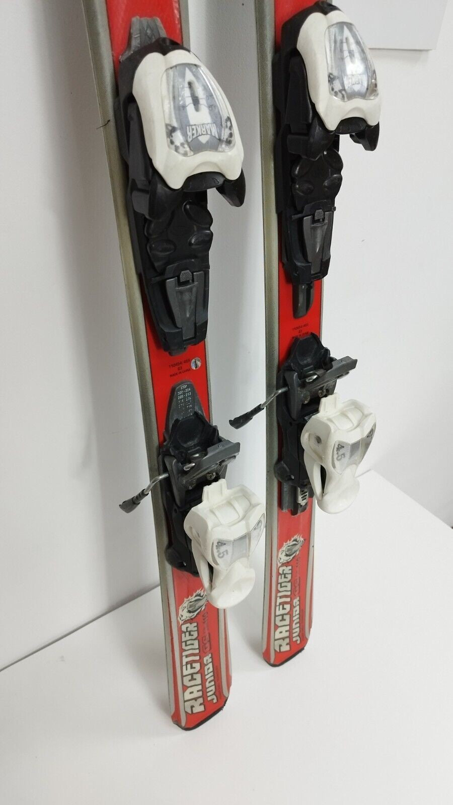 Ski Völkl Racetiger GS JR 110 cm + fixations Marker 4.5 Sports d’hiver Neige Plaisir