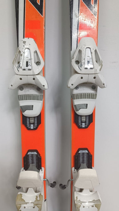 Blizzard Race World Cup SL 143 cm Ski + Tyrolia 9 Bindung Winterspaß Abenteuer