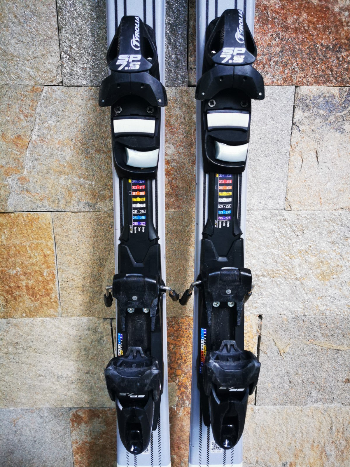 Salomon S/MAX 4 155cm  Ski + Tyrolia SP 7.5 Bindings Winter Sport Fun