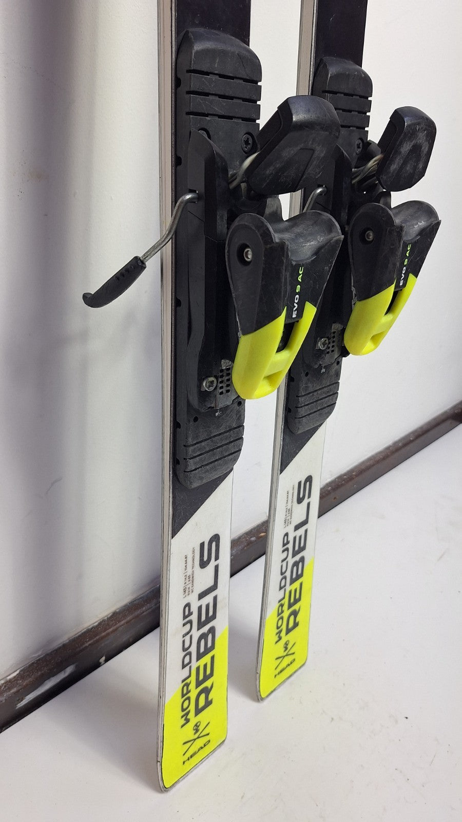HEAD World Cup Rebel 145cm Ski + HEAD 9 Bindings Winter Sport