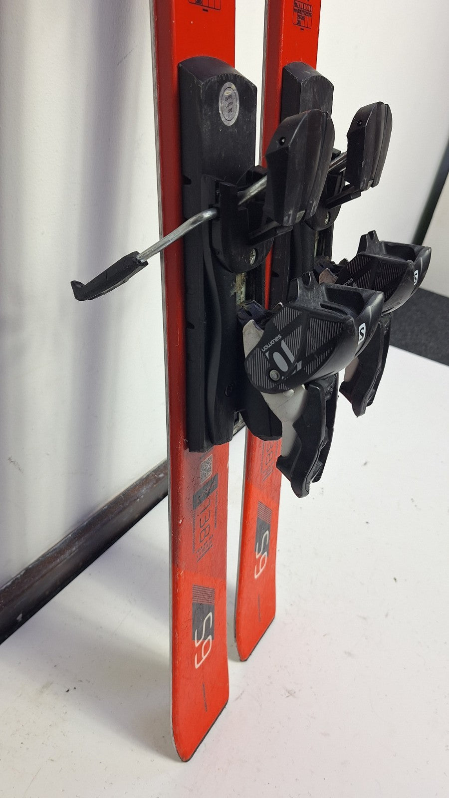 Atomic Redster S9 138 cm Skis + Atomic 10 Bindings Winter Fun Snow