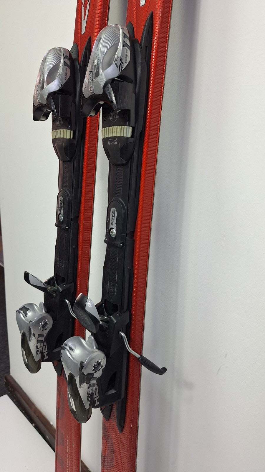 Sci HEAD Super Pro 177 cm + Attacchi Head 11 Sport Invernali Neve Outdoor