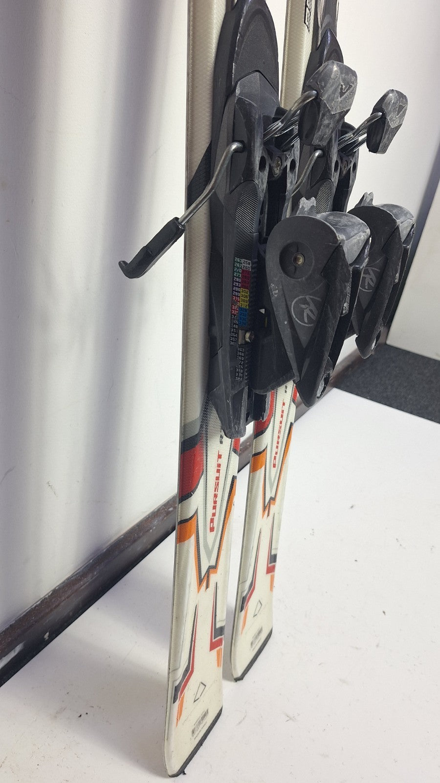 Rossignol Pursuit 156 cm Ski + Rossignol Axium 10 Bindings Winter Sport Snow