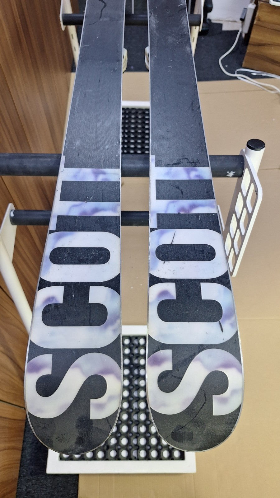 Scott Jib TW 178 cm Ski + Scott 11 Bindings Winter Fun Snow Sport