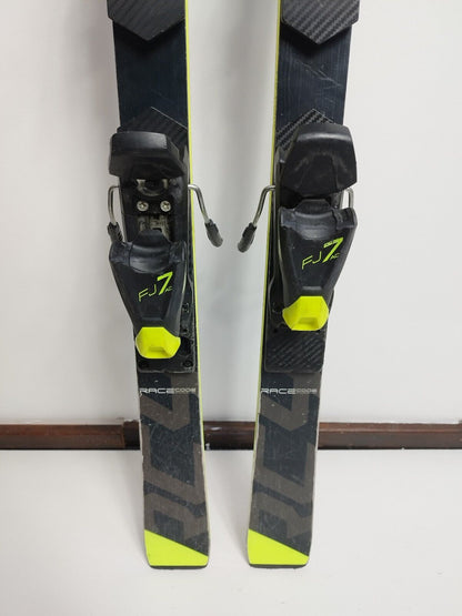 Sci Fischer RC4 WC 140 cm + attacchi Fischer 7.5 Sport invernali