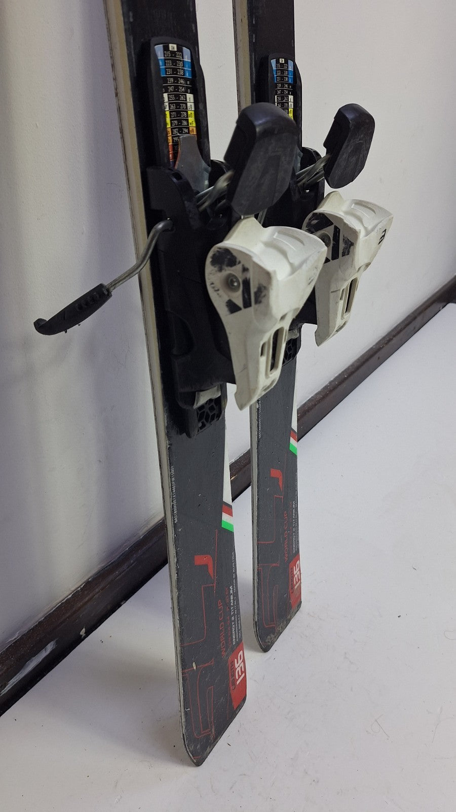 Ski Nordica Dobermann WC SL J 136 cm + fixations Fischer RS9 Sport d’hiver Plaisir