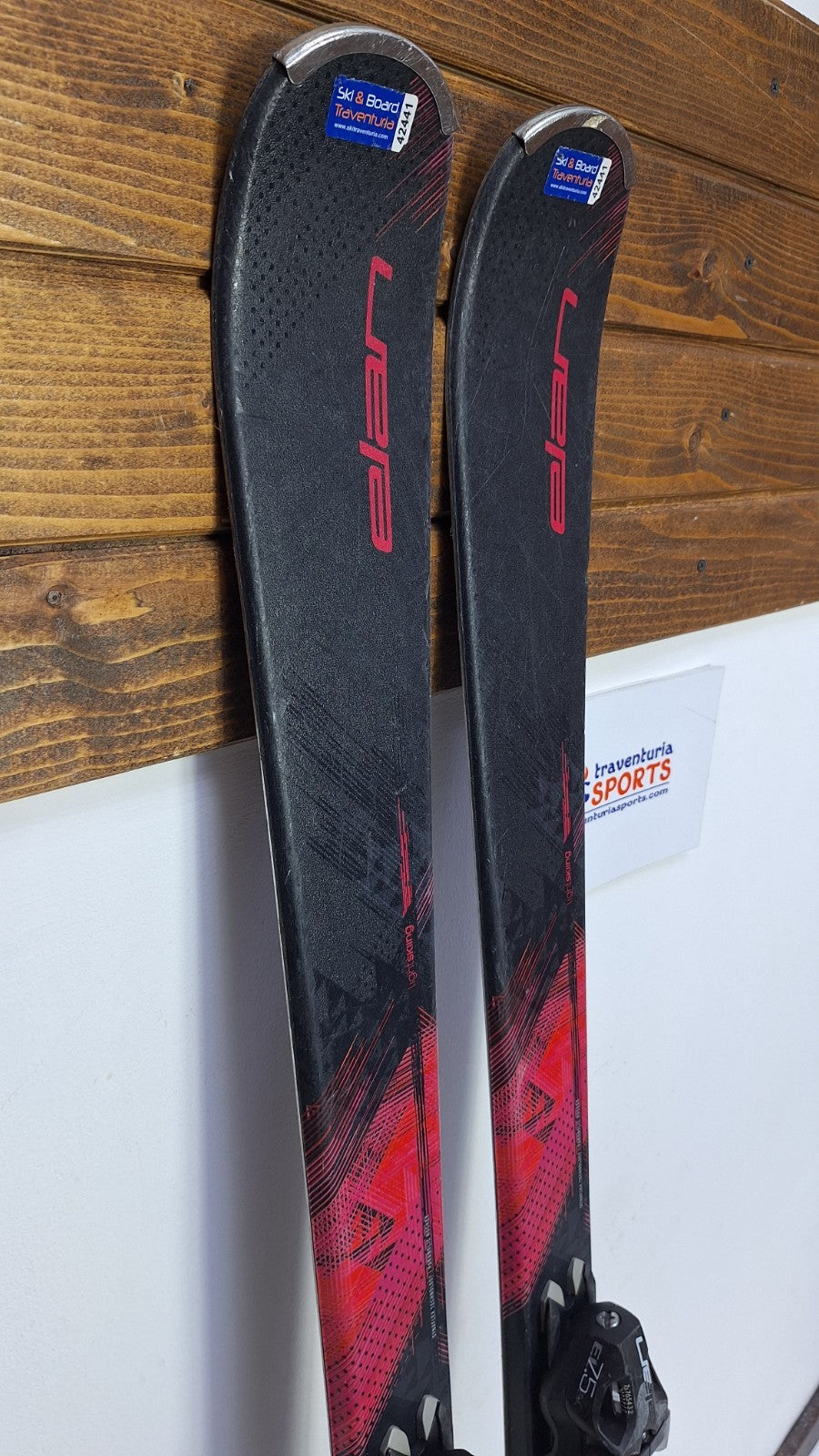 Elan Black Crystal 158 cm Ski + Elan EL 7.5 Bindungen Sport Schnee Winterspaß