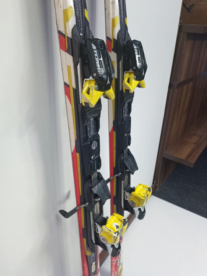 Sci Atomic Redster GS 179 cm + attacchi Atomic 12 Sport invernali Divertimento sulla neve