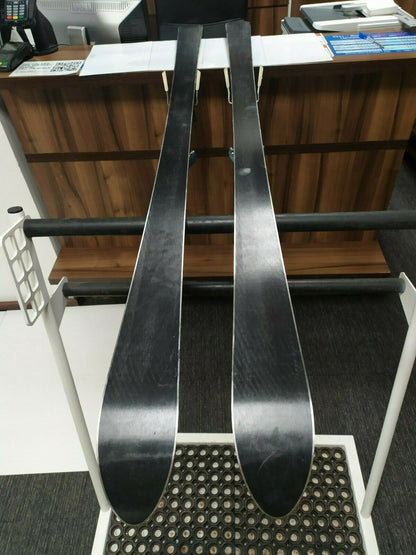 Nidus Pro Carve 157 cm Ski + Salomon Quadrax S 9.0 Bindings Outdoor Sport Winter
