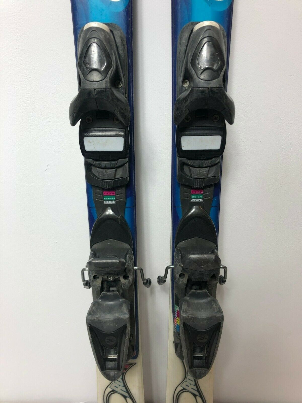 Rossignol RocX 130 cm Ski + Rossignol 9.5 Bindungen Wintersport Schnee Outdoor CBS