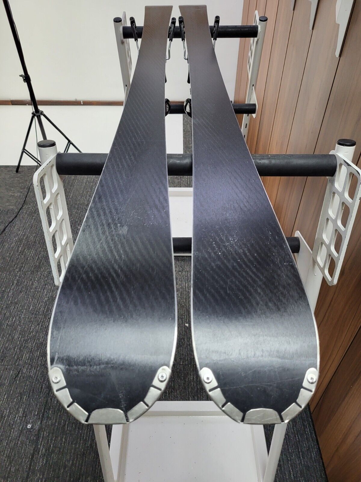 Ski Salomon 24 HRS MAX 154 cm + fixations Salomon 12 Sports d’hiver Aventure