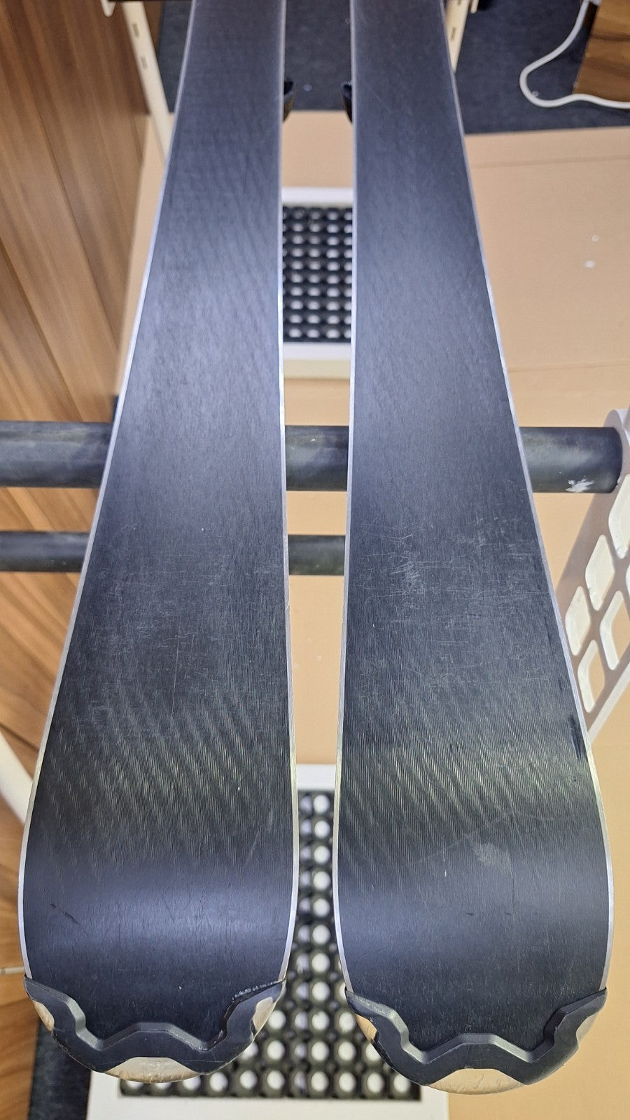 HEAD SupershapeTeam R Track NZ 137  cm Ski + Elan ESP 7.5 Bindings Fun Snow