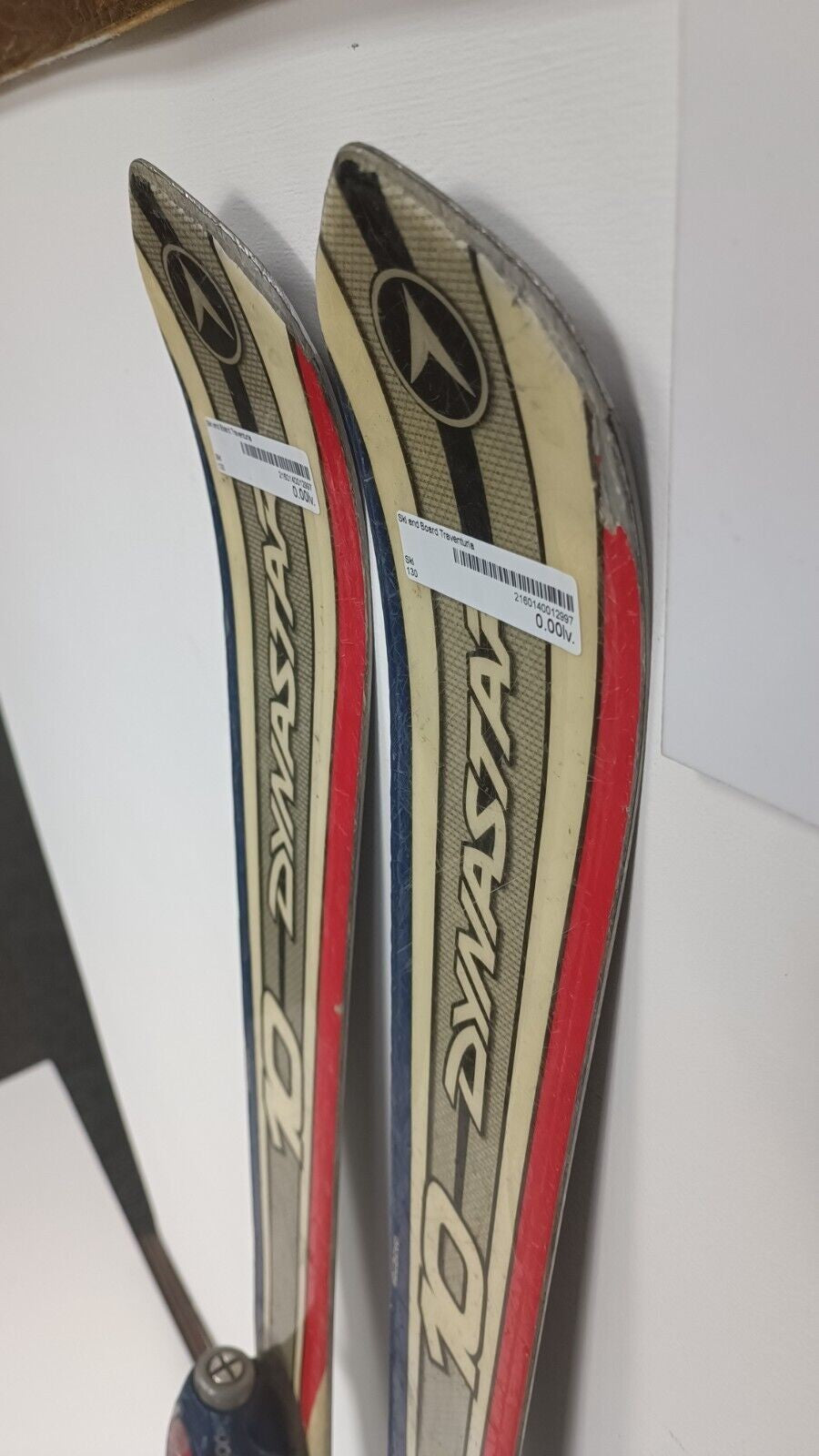 Skis Dynastar Team Omecarve 10 130 cm + fixations Look 7 Plaisir hivernal Sports de neige