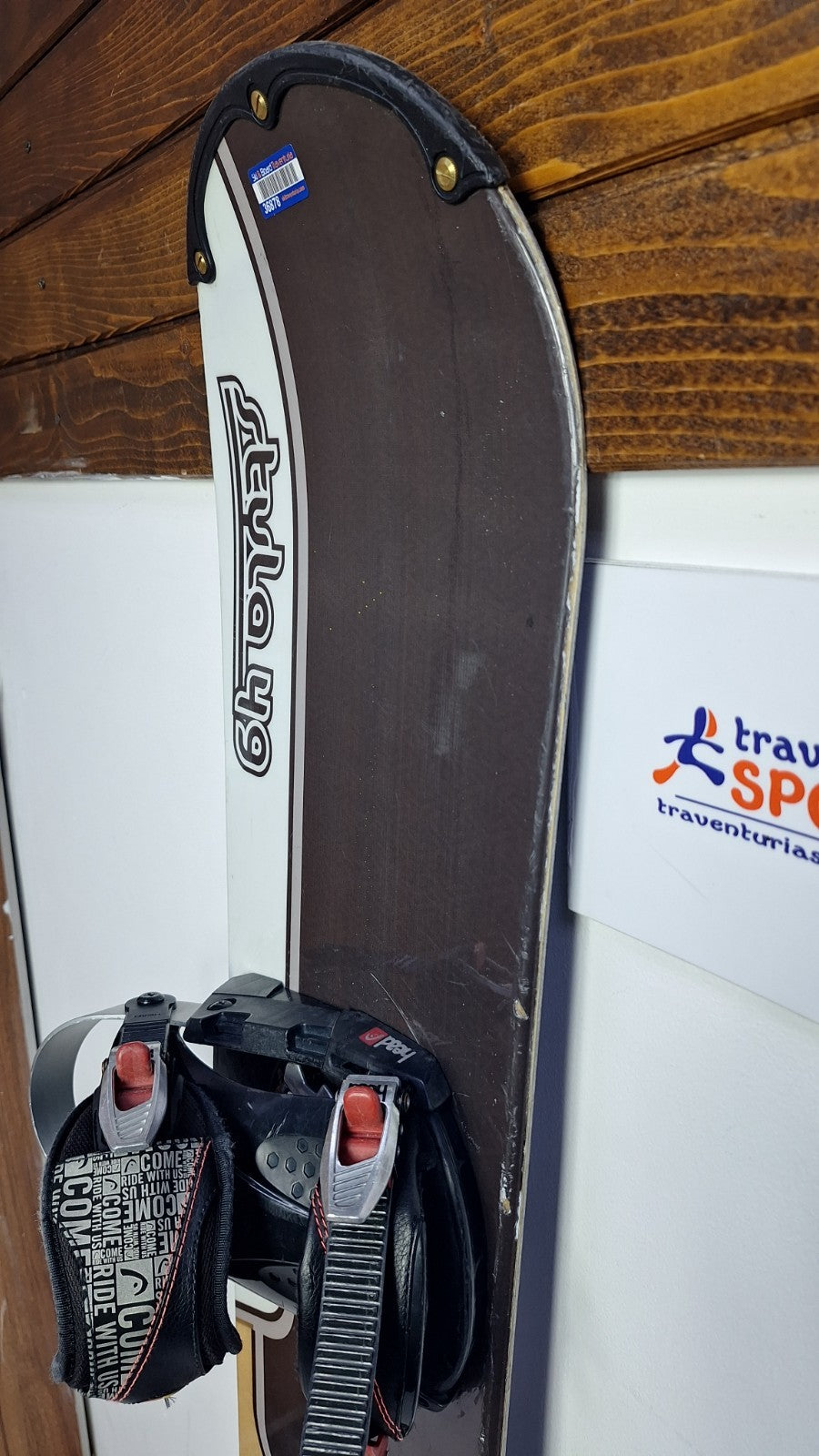 Snowboard Matrix Style 149cm + Attacchi Rental M HAED Avventura Sport Inverno Neve