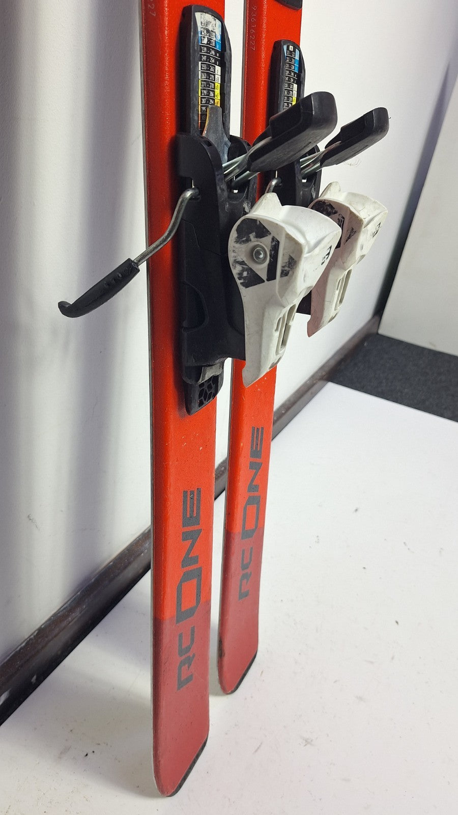 Fischer 74XTR RC One 145cm  Ski + Fischer RS 9 Bindings Adventure Winter Sport