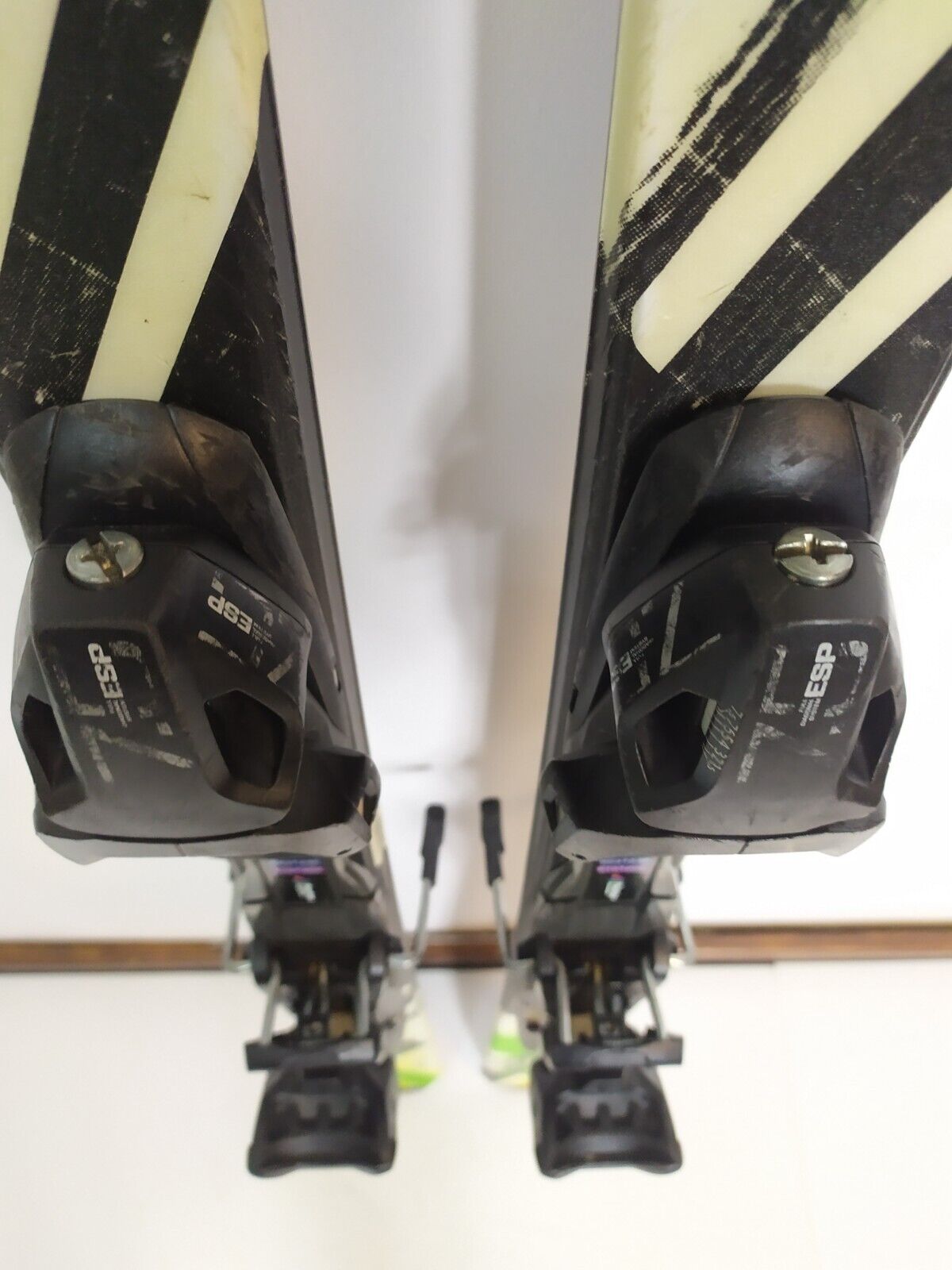 Elan Exar Pro 140 cm Ski + Elan SP 7.5 Bindings Sport Snow Winter Fun
