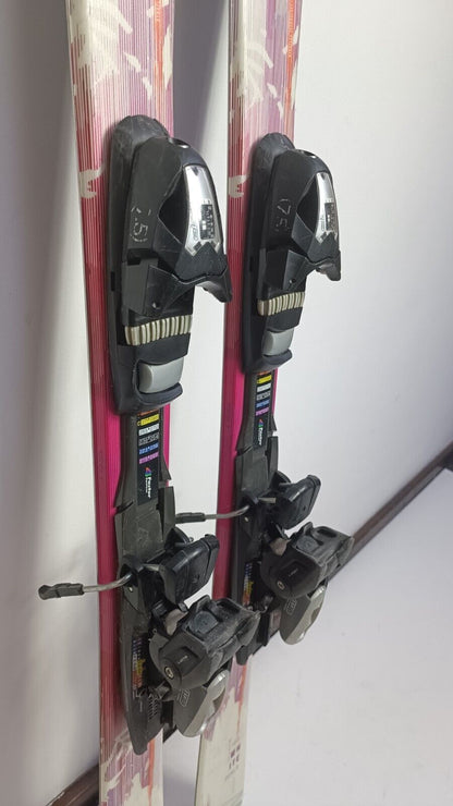Ski Elan White Perla 140cm + fixations Elan 7.5 Sport et plaisir hivernaux