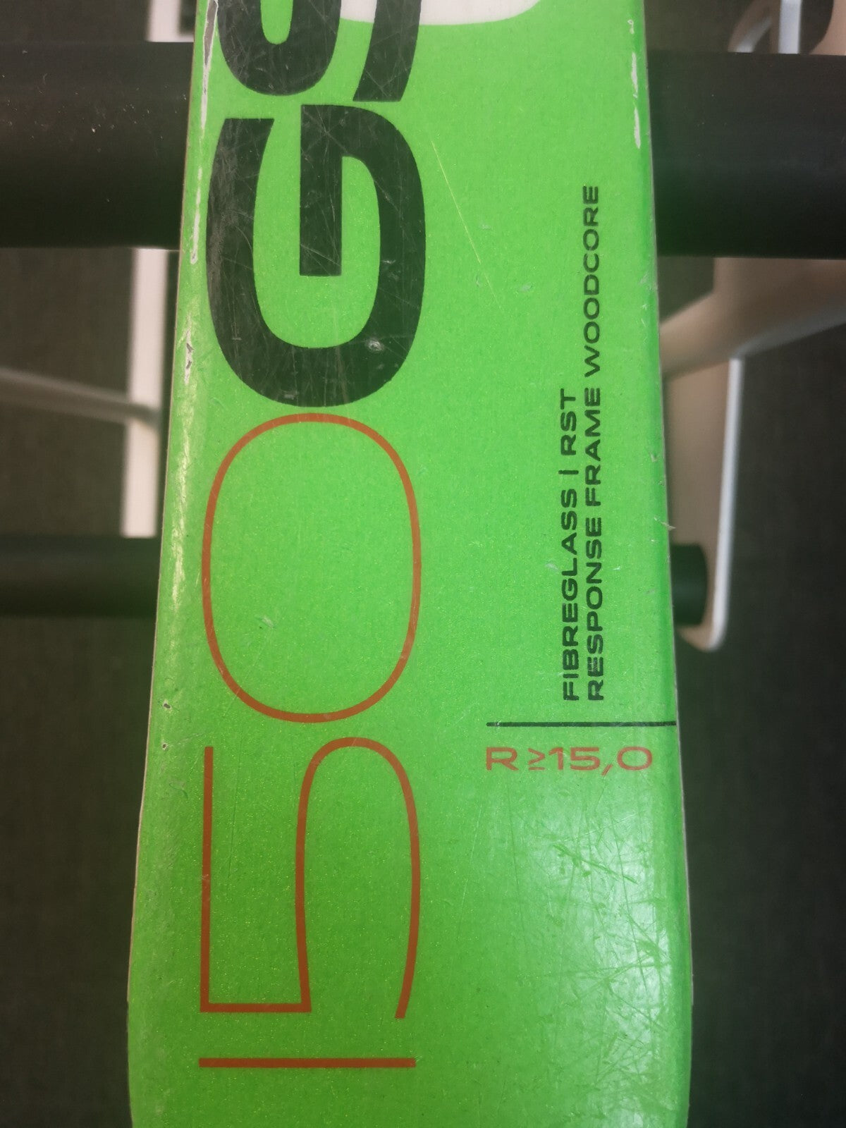Ski Elan GSX 150 cm + fixations Elan EL 7.5 BSL. Plaisir, neige, aventure et sport hivernal