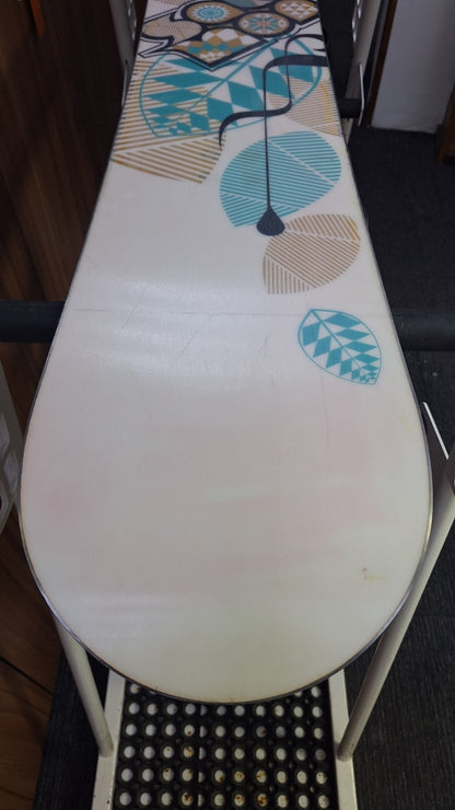 Snowboard Salomon Lotus 151 cm + attacchi Speedfit M Sport invernali sulla neve