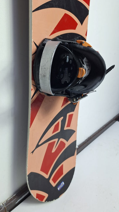 Heli Kamikaze 157 cm Snowboard + HEAD Rental L  Bindings Winter Snow Adventure
