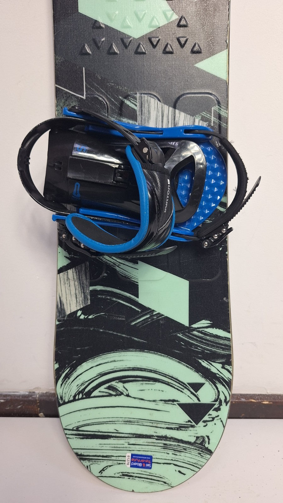 Burton LTR 144L cm Snowboard + Burton S  Bindings Winter Snow Adventure Fun
