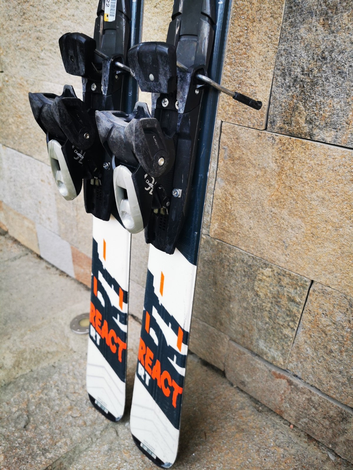 Rossignol REACT RT 163cm  Ski + Elan 10 Bindings Winter Sport Fun