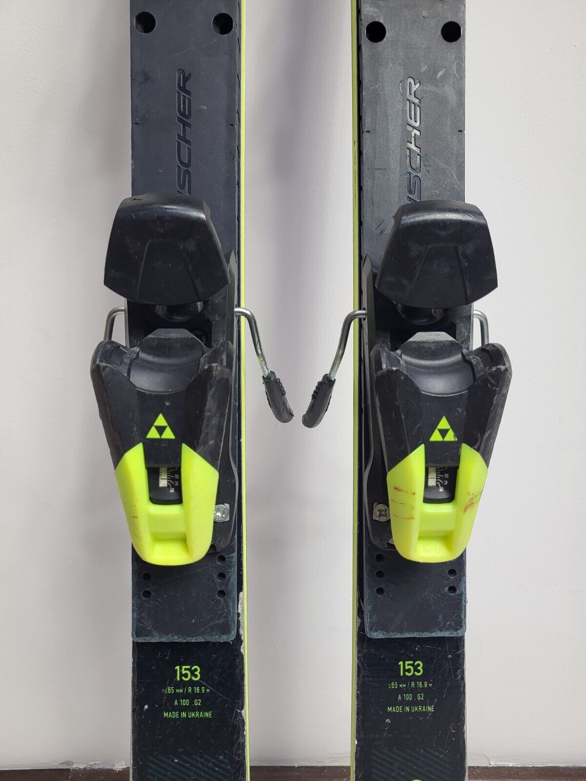 Fischer RC4 GS 153cm Ski + Fischer 9 Bindungen Winter Fun Snow Sport