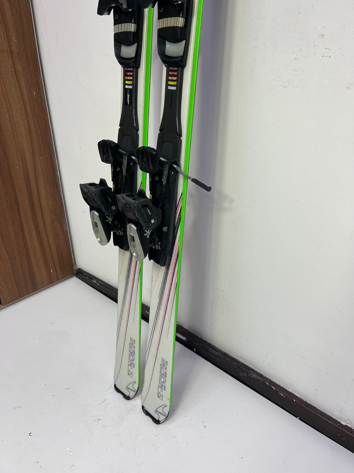 Blizzard Ultralight RT 167 cm Ski + Elan ESP 10 Bindings Winter Sport Fun