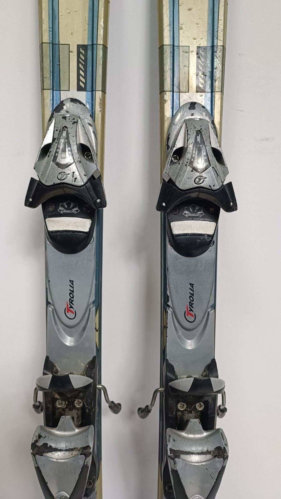 Elan Interga Race 130 cm Ski  + Tyrolia 7 Bindings Winter Fun Snow