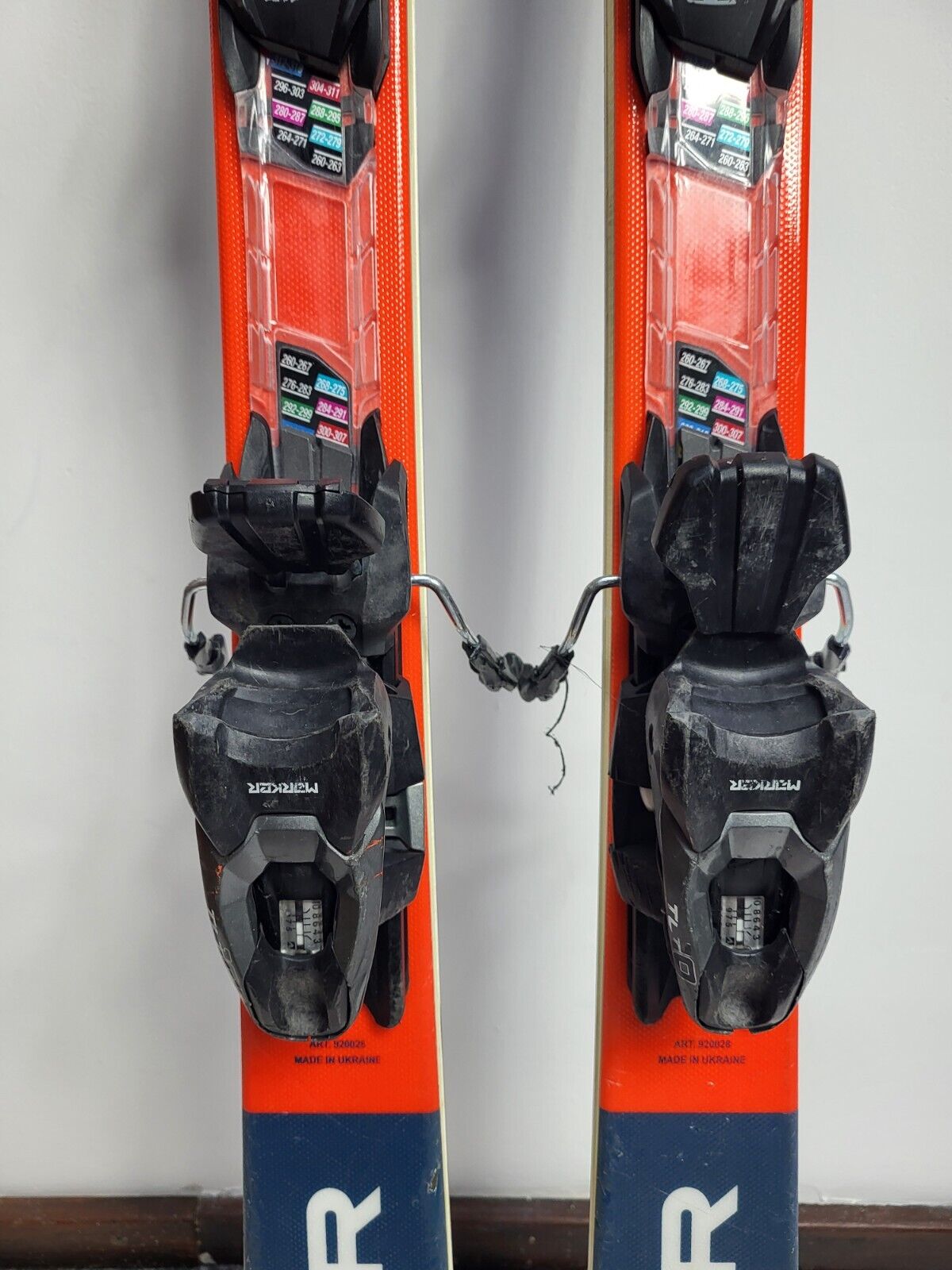 Blizzard Firebird WCR 153 cm Ski + Fixations Marker 10 Plaisir hivernal Neige Sport