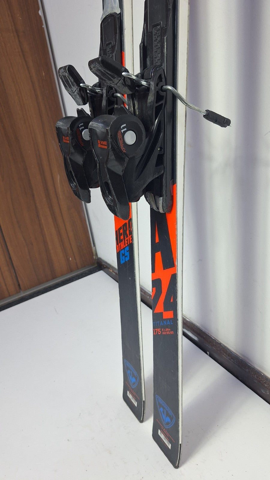 Sci Rossignol Hero Athlete GS 175 cm + Attacchi Look 11 Nuovi di Zecca Inverno Neve