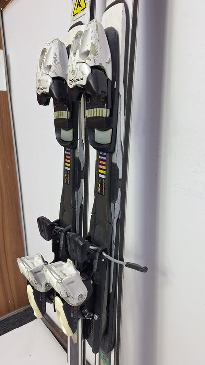 HEAD World Cup i.Speed ​​180cm Ski + Tyrolia SP13 Bindungen Wintersport