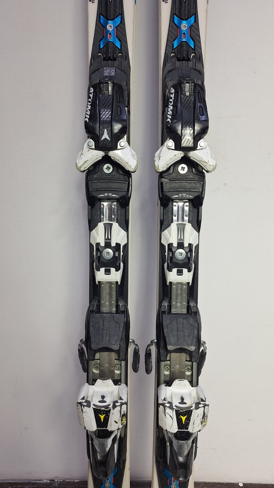 Sci Atomic Redster GS Doubledeck 166 cm + Attacchi Atomic 12 Winter Fun Sport