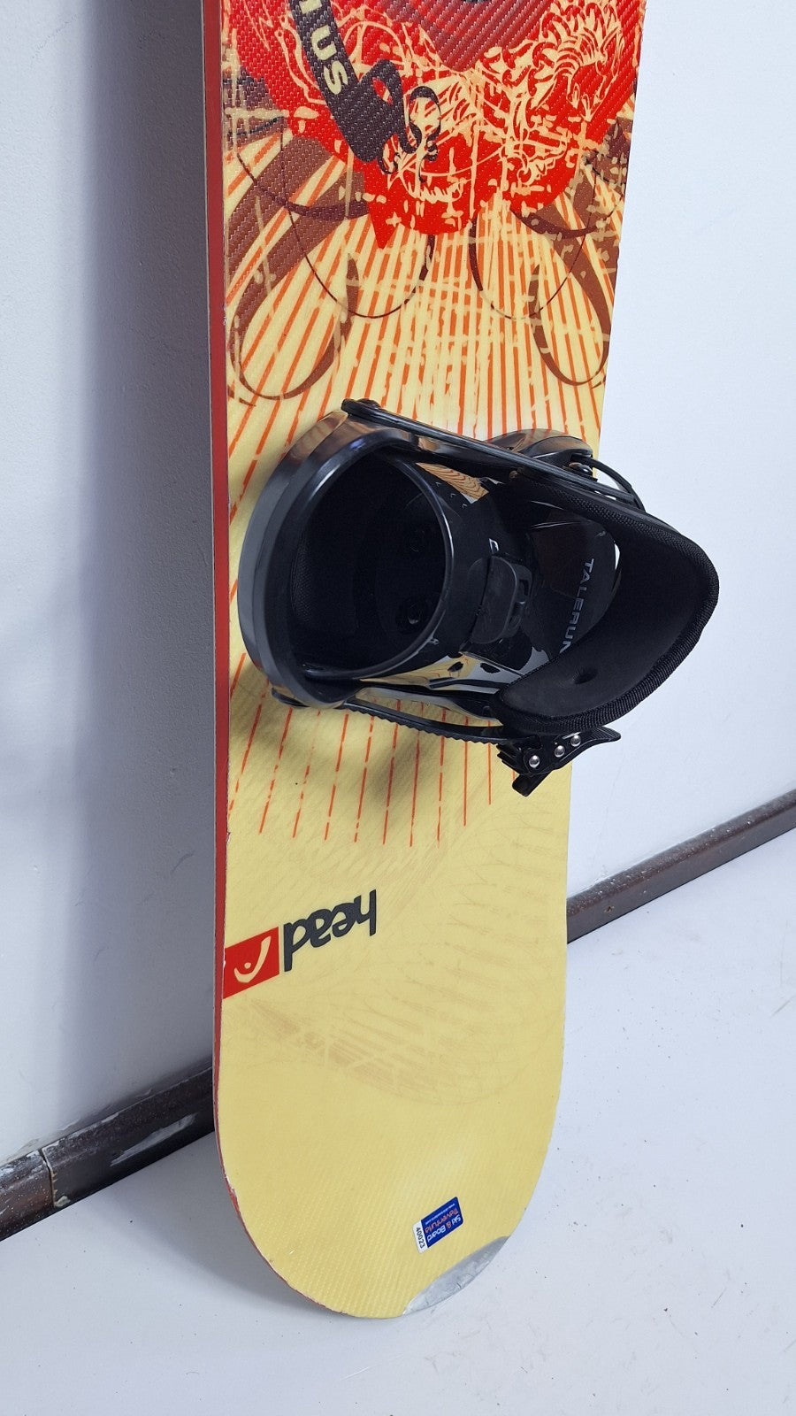 HEAD Rocka 4D 159 cm Snowboard + Brand New Talerun M Bindings Winter Sport Fun