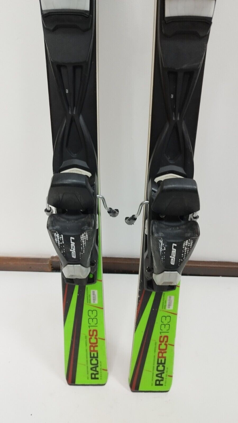Elan Race RCS 133 cm Ski + Elan 7.5 Bindings Winter Sport Fun