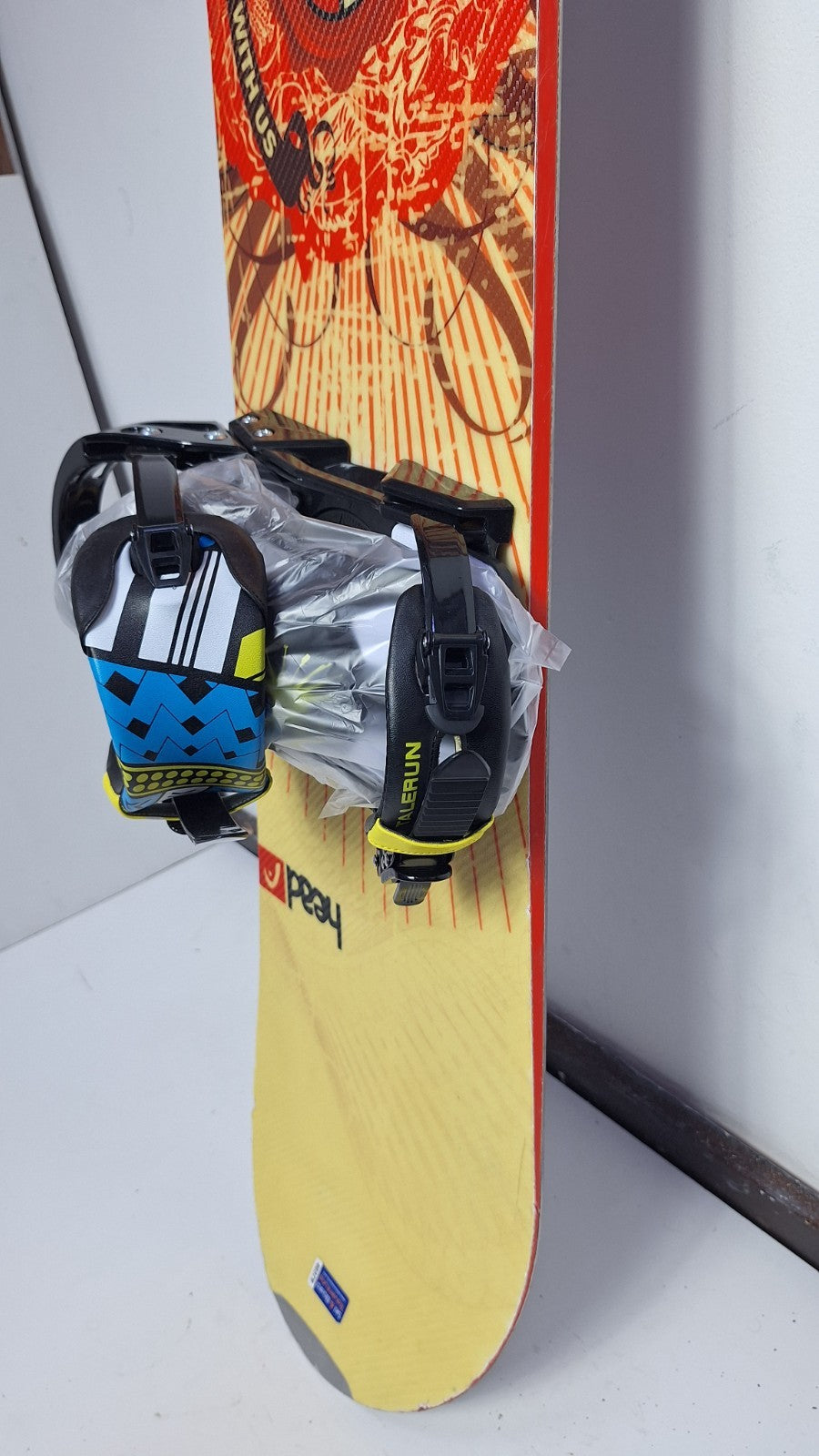 Snowboard HEAD Rocka 4D 159 cm + fixations Talerun L neuves Hiver Sport Plaisir