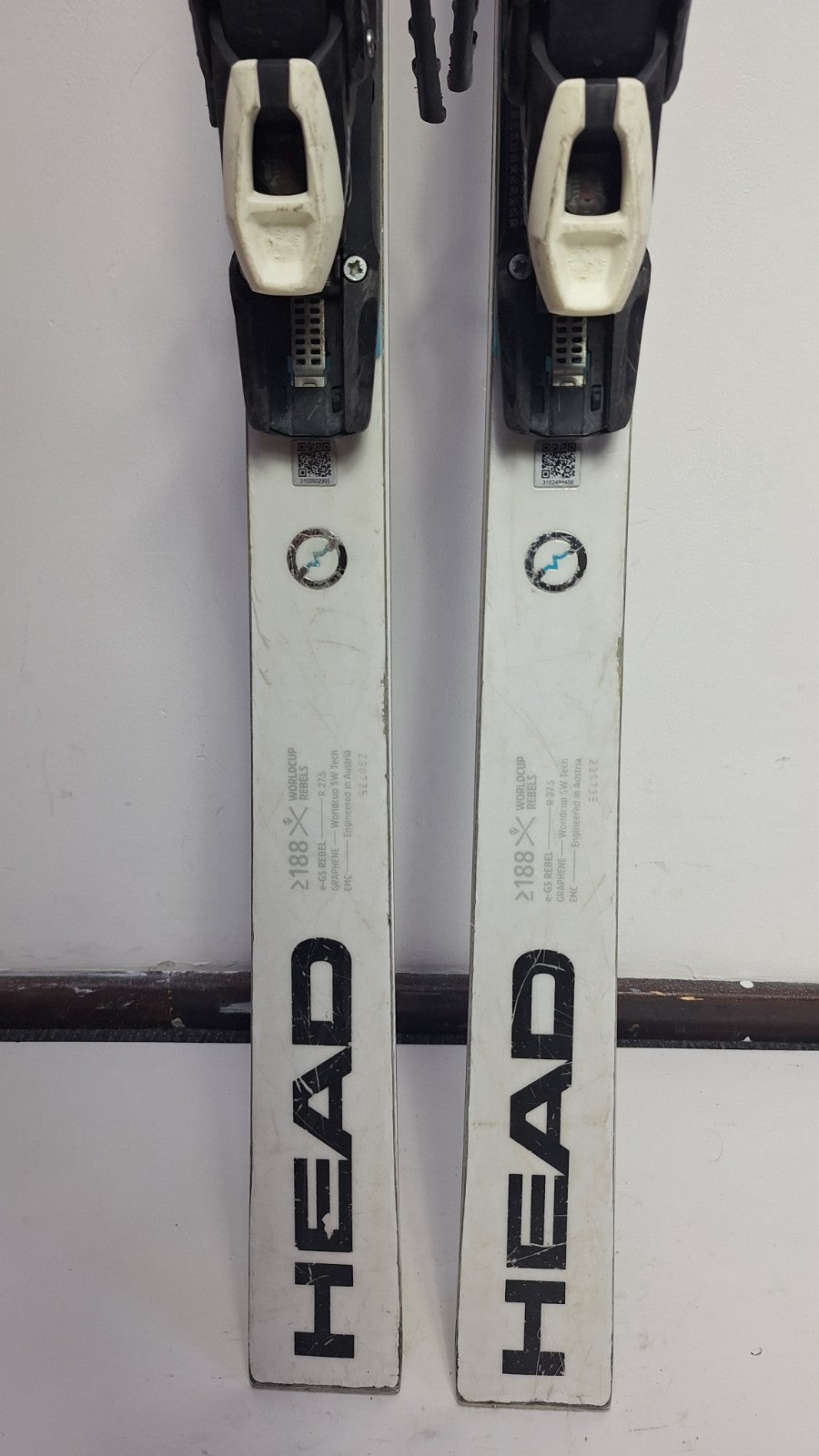 Sci HEAD WC Rebels 188 cm + Attacchi Tyrolia 14 Sport Invernali Divertimento sulla Neve