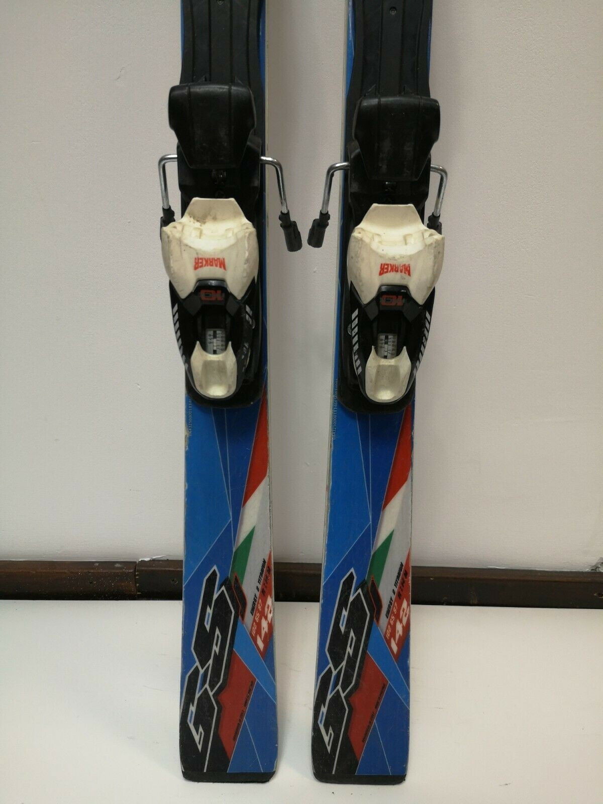 Nordica Dobermann GS J 142 cm Ski + Marker Race 10 Bindung Sport Winterspaß