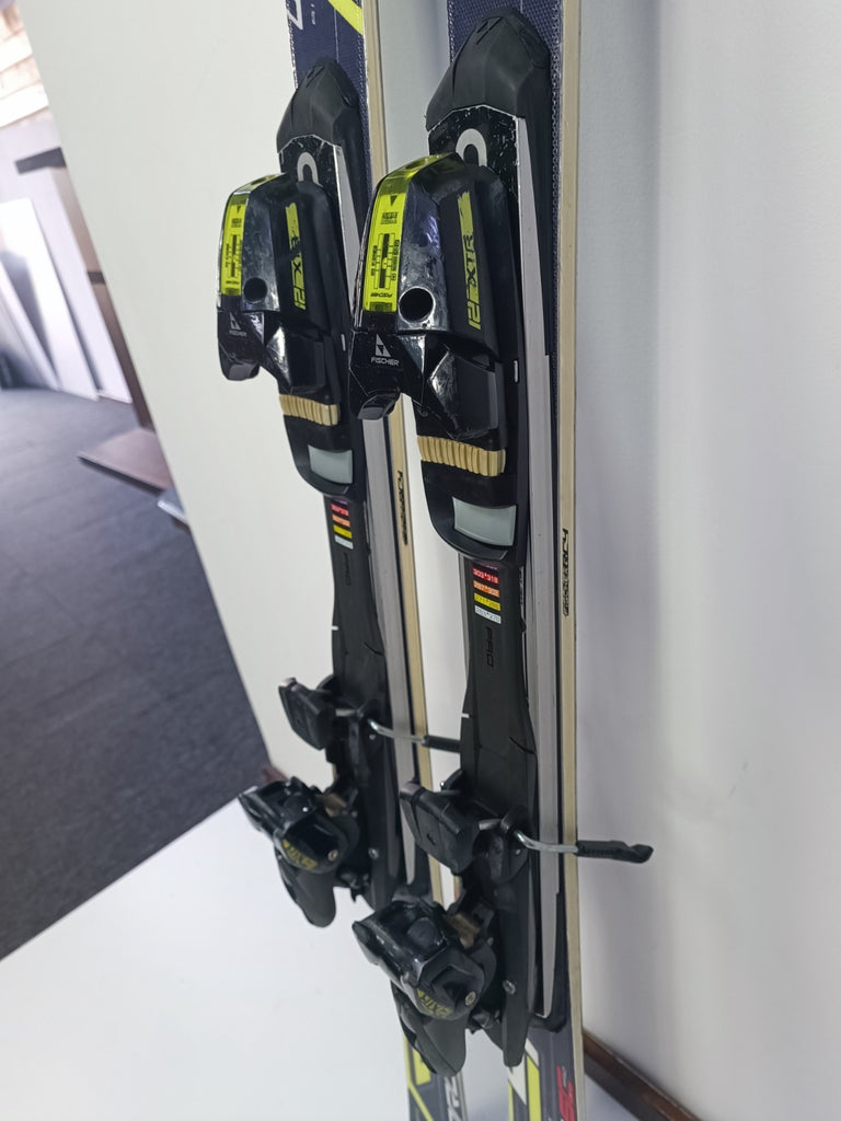 Fischer RC4 World Cup SL Pro 165 cm Ski + Fischer XTR 12 Bindings