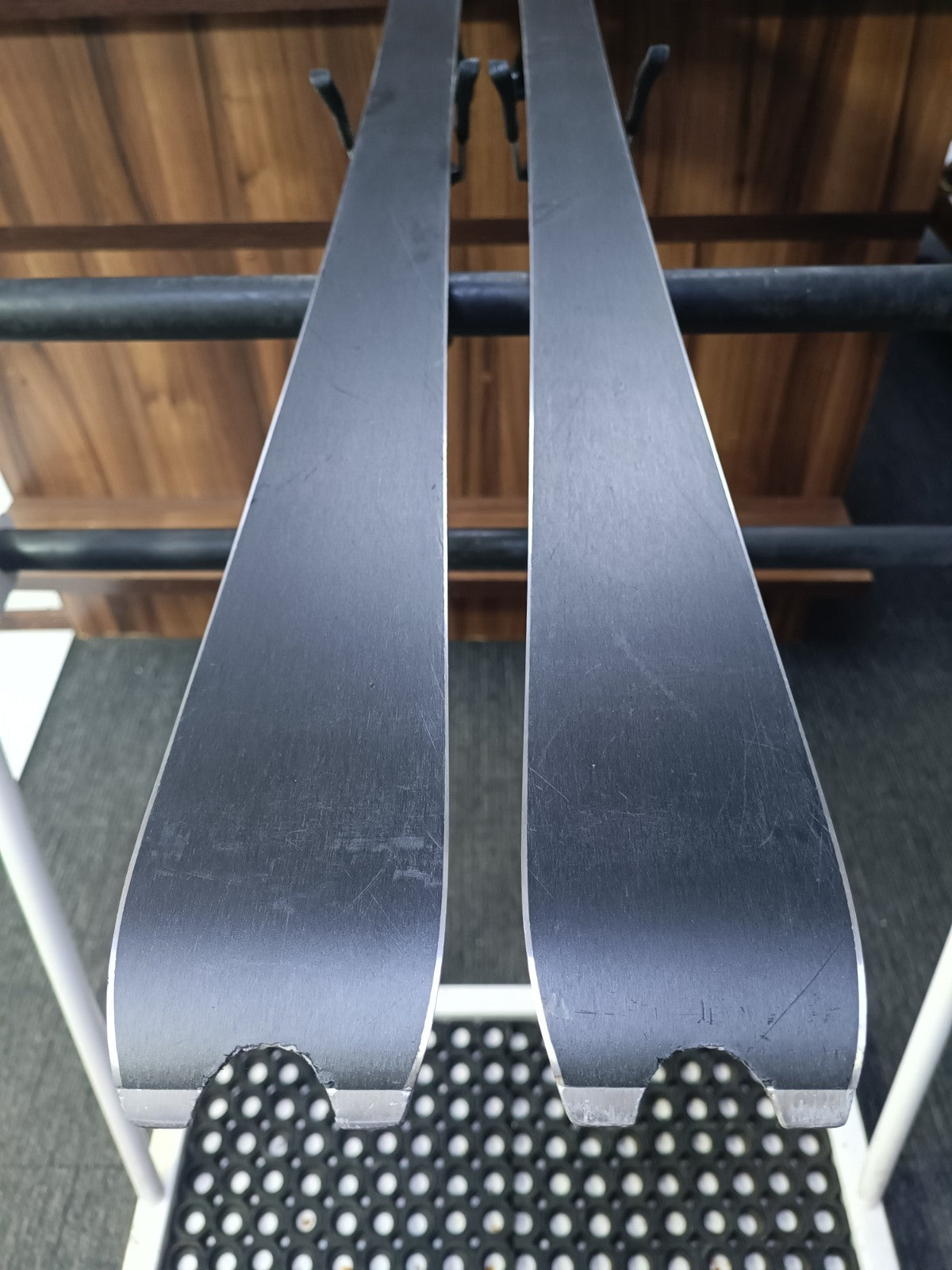 Fischer RC4 Weltcup 180 cm Ski + Fischer 12 Bindungen Wintersport Schnee